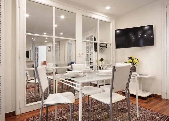 Don Morosini - Al Vaticano Apartment